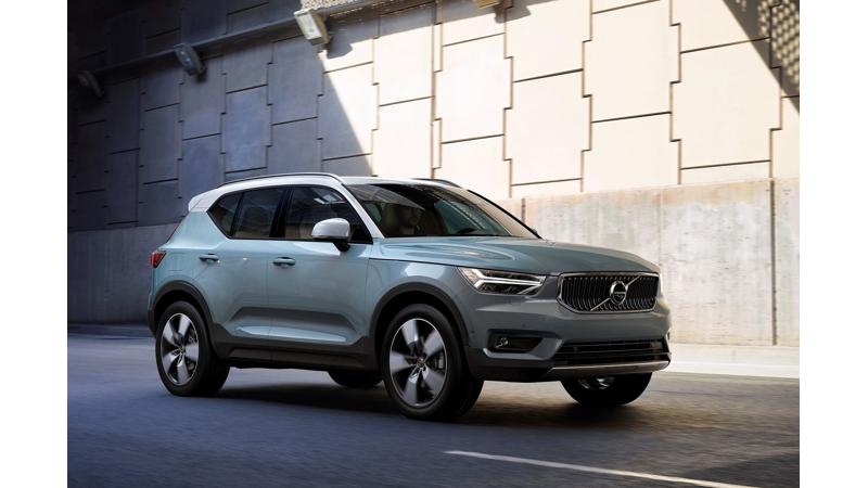 volvo crossover 2015