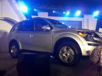 Mahindra XUV500 launch side view picture 3