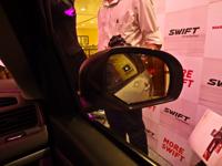 Maruti Swift side mirror pic
