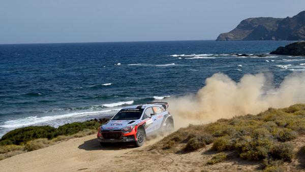 Hyundai wins WRC Rally d'Italia