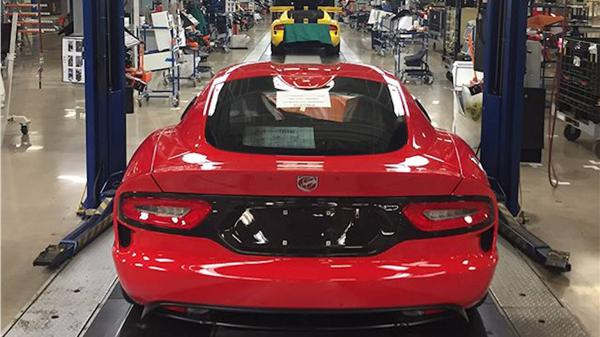 Last Dodge Viper on the production line