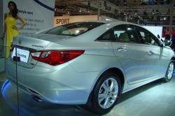 Hyundai Sonata 2012 Rear Right Side View