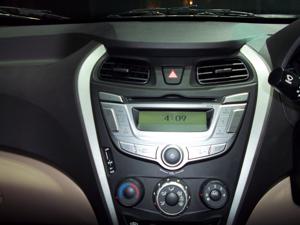 Hyundai Eon Interior  picture 1