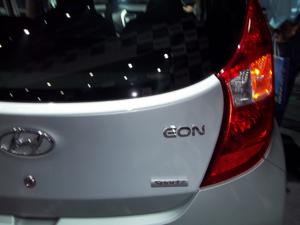 Hyundai Eon Launch Picture 3