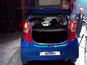 Hyundai Eon Launch Picture