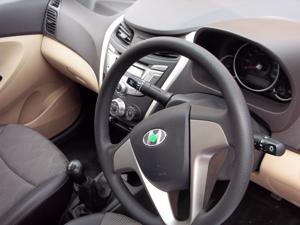 Hyundai Eon Steering Wheel Image
