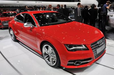 Audi launches S7 Sportback in Italy 