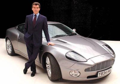 Bond’s affair with hot cars