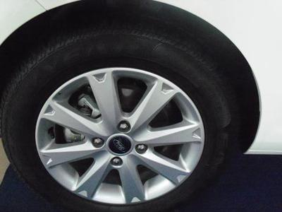 Ford Fiesta tyre and wheel