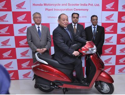 Honda opens a scooter plant in Gujarat