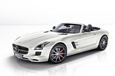 2013 SLS AMG GT unveiled by Mercedes Benz, will go on sale from November 2012