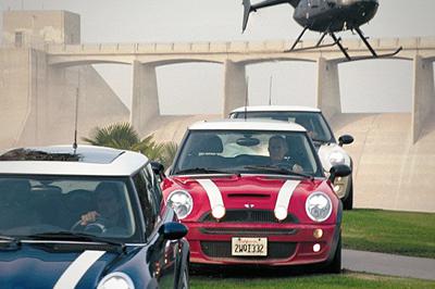 MINI becomes a hit at Auto Expo, gains from Players