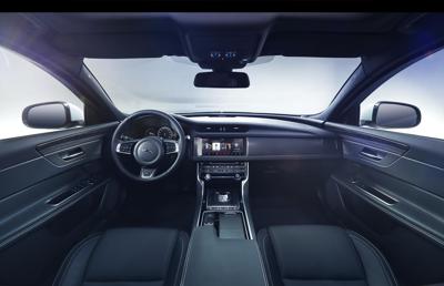 New Jaguar XF Saloon interiors