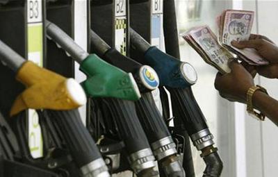 Petrol prices drop by 49 Paise, whereas diesel gets cheaper by Rs. 1.21