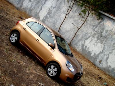 Renault Pulse Right 2