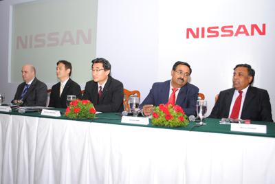 Mr Kiminobu Tokuyama, MD & CEO, Nissan Motor India (Centre) at a press conference in Bangalore on November 25, 2010 to announce the start of sales of the Micra Diesel. (L to R) Mr Gary Kirby, Assistant Chief Vehicle Engineer of Small Cars , Nissan R&D Centre in India (RNTBCI), Mr Satoshi Matsutomi, VP- Product Planning & Program Management Office, Nissan Motor India, Mr Dinesh Jain, CEO, Hover Automotive India and Mr Manoj Kumar, VP Operations, Hover Automotive India (Nissan’s strategic alliance partner for sales, marketing, dealer development, after sales and CRM in India) also addressed the media.