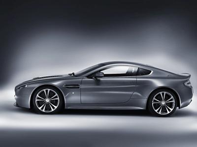 Aston Martin v12 Vantage Pic 3