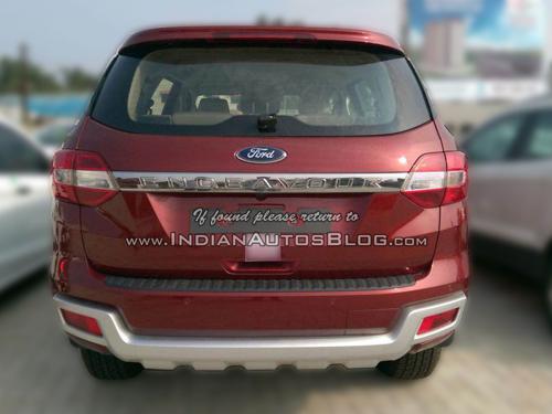 2016 Ford Endeavour Rear Snapped at an Indian dealership
