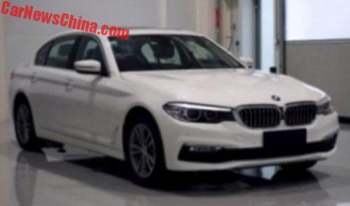 Long wheelbase BMW 5 Series spotted in China