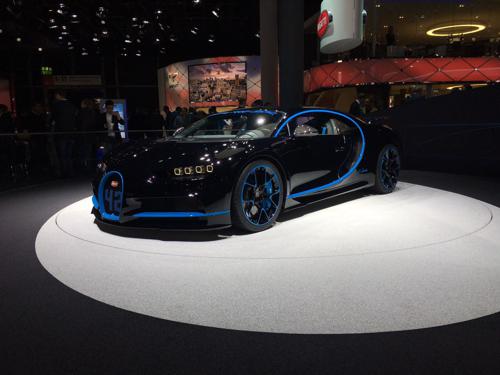 Bugatti Chiron revealed
