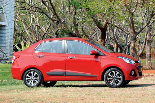 Facelifted Hyundai Xcent India launch on April 20
