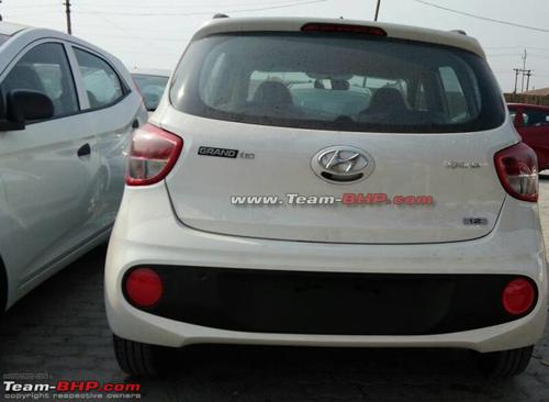 Facelifted Hyundai Grand i10 spotted without camouflage ahead of launch