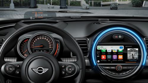 2017 Mini range gets Apple CarPlay