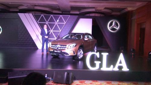 2017 GLA launched in India at Rs 3650000