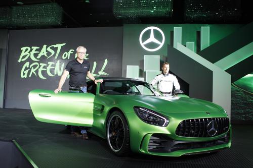 How the AMG GT R conquered the BIC