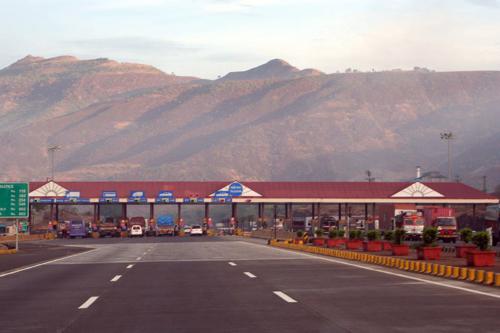 Mumbai-Pune Expressway toll booth