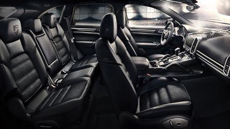 Cayenne S Platinum Edition interior