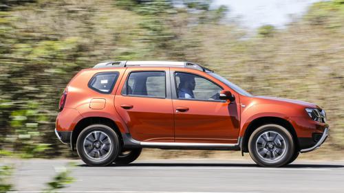 Renault Duster RxS now comes with touchscreen and airbags
