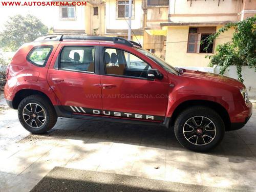 Renault Duster spotted with petrol automatic transmission