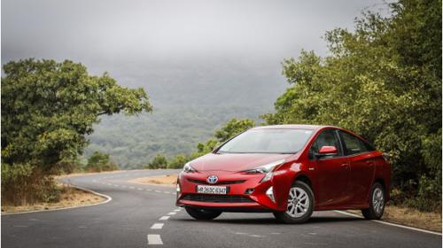 Toyota India sells 12339 cars in May
