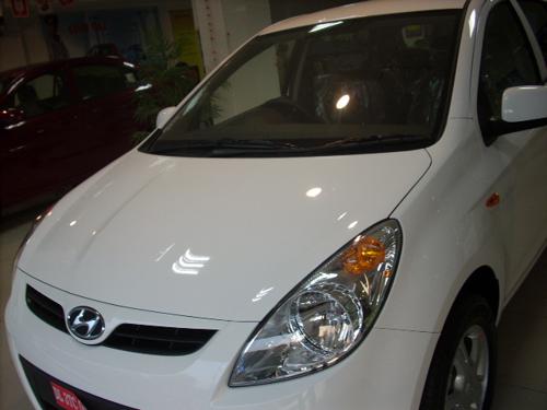 Hyundai i20 headlight