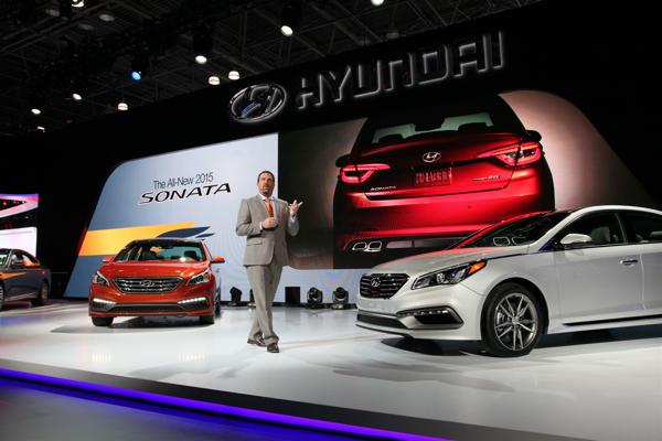 2015 Hyundai Sonata saloon revealed at New York Motor Show