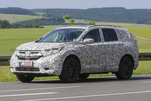 2018 Honda CR-V spotted on test