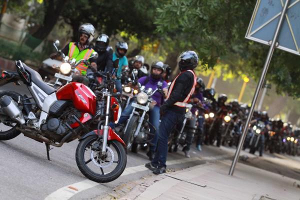 500 Bikers Rallied at Jantar Mantar to show respect to Delhi police