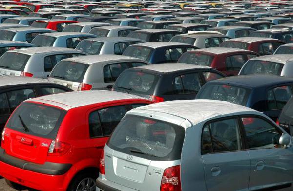Factors to consider before opting for Petrol, Diesel or CNG cars in India