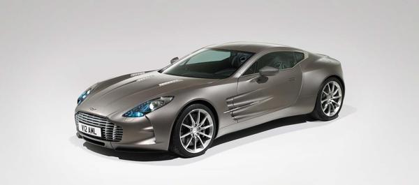 Aston Martin Vulcan set for public display at Geneva Motor Show