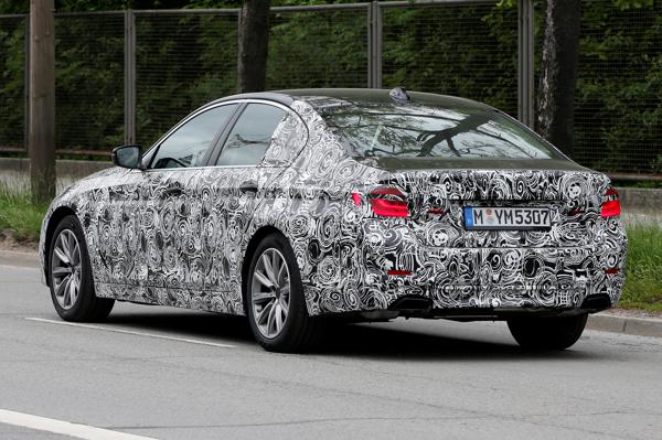 BMW 5 Series range spotted on test