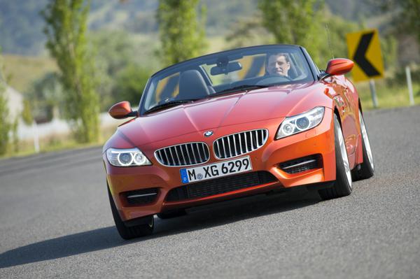 BMW Z4 introduced in India at Rs. 68.9 lakh   