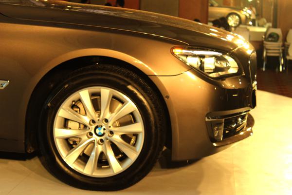 New BMW 7 Series launched in India at Rs. 92.9 lakh 
