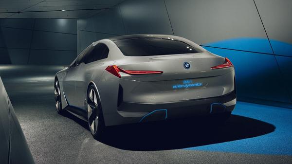 BMW-New-i4-rear