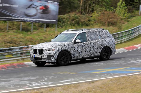     BMW continues X7 development at the Nurburgring 