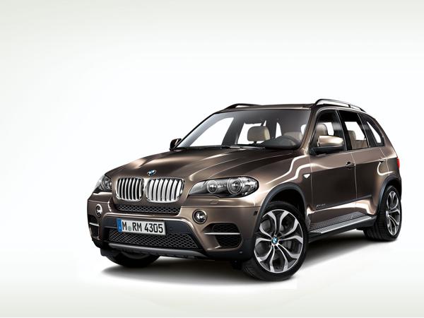 BMW unveils the third-generation of X5 with cutting-edge technologies