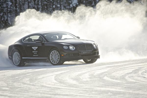 Bentley offers customers a chance to learn driving on ice
