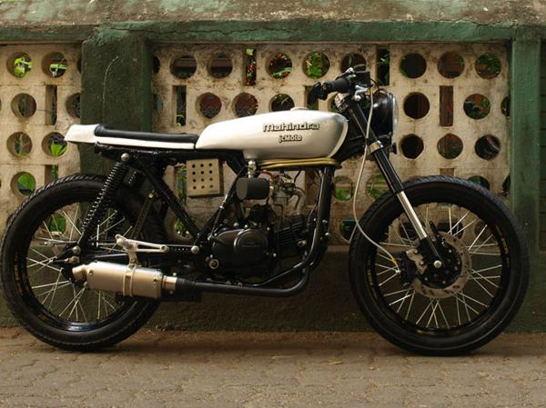 Centuro-based Cafe Racer and Scrambler Concepts Displayed by Mahindra