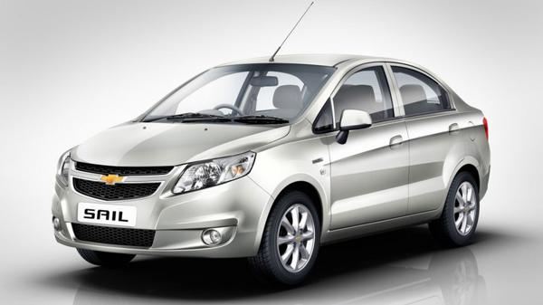 GM India expecting 1 lakh sales on the back of Chevrolet Enjoy and Sail .