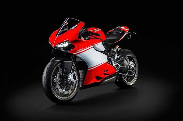 Ducati 1199 Superleggera limited edition showcased